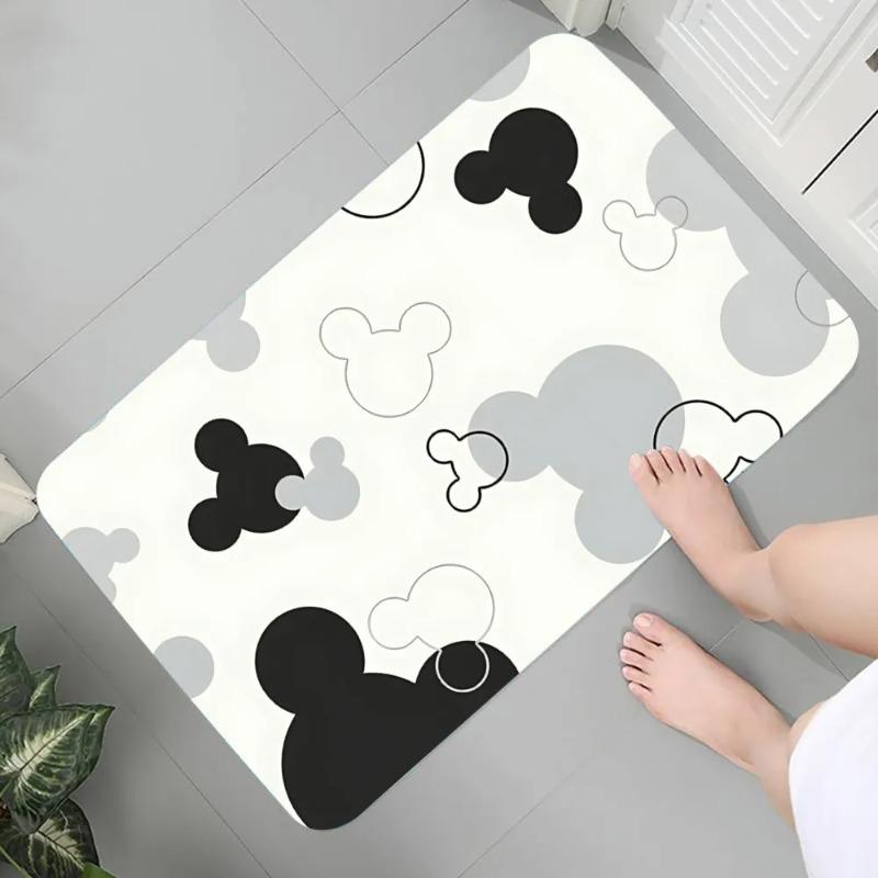  Disney M-Mickeys Mouse Floor Mat Graphic Printed Flannel Doormats for Bathroom Kitchen Entrance Carpet Home Decor Mats