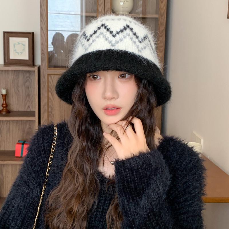 Winter Knit Bucket Hat For Women With Windproof Warmth And Casual Style