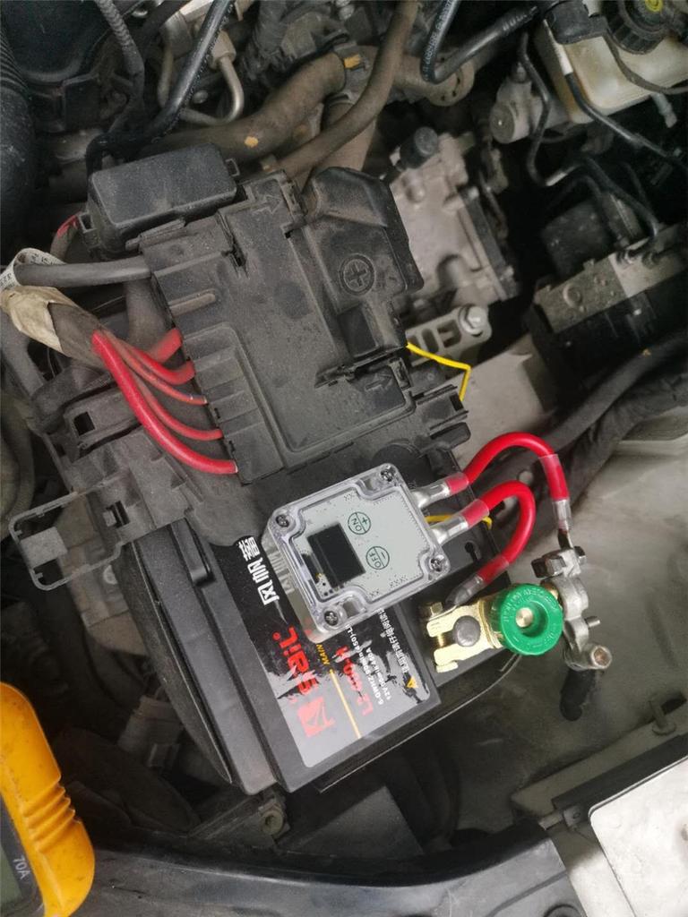 Универсальный беспроводной пульт дистанционного управления с сенсорной кнопкой/Автоматическое управление автомобильным аккумулятором 12 В, Разъединитель, Изолятор, Главный выключатель, Индикатор напряжения