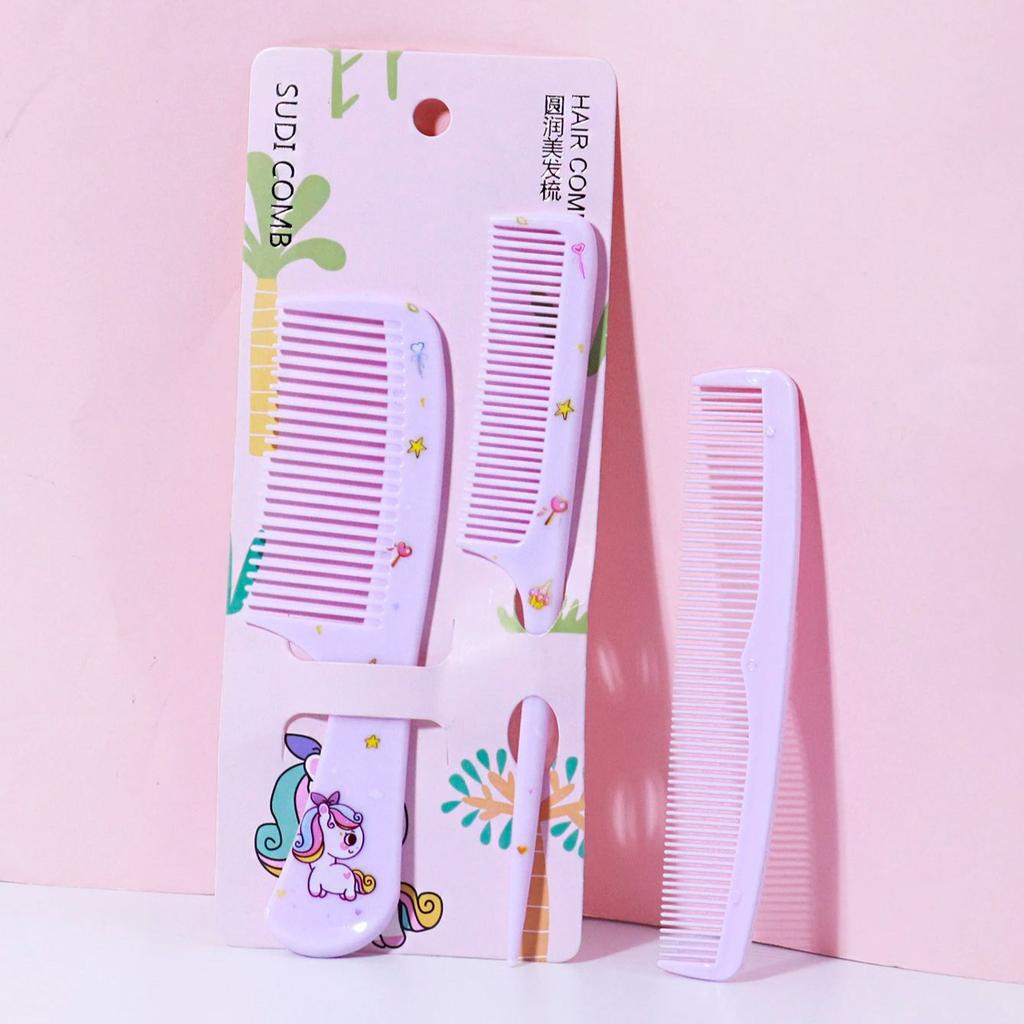 Mini portable cartoon cute little comb, gently combing hair, portable design travel friendly, suitable for all types of hair