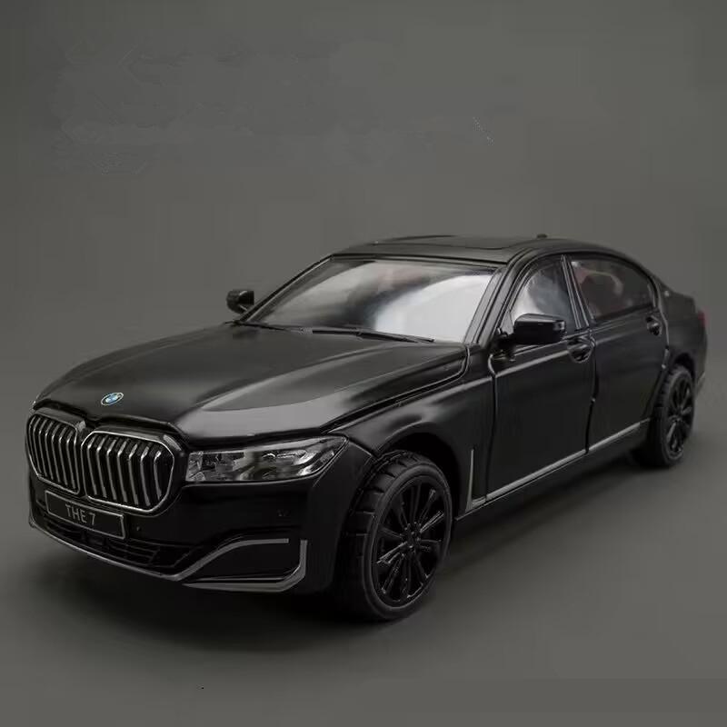 1/24 BMW 7 серии 760 LI литая модель автомобиля игрушечные машинки из металла имитация модели автомобиля коллекция звуков и света детские подарки