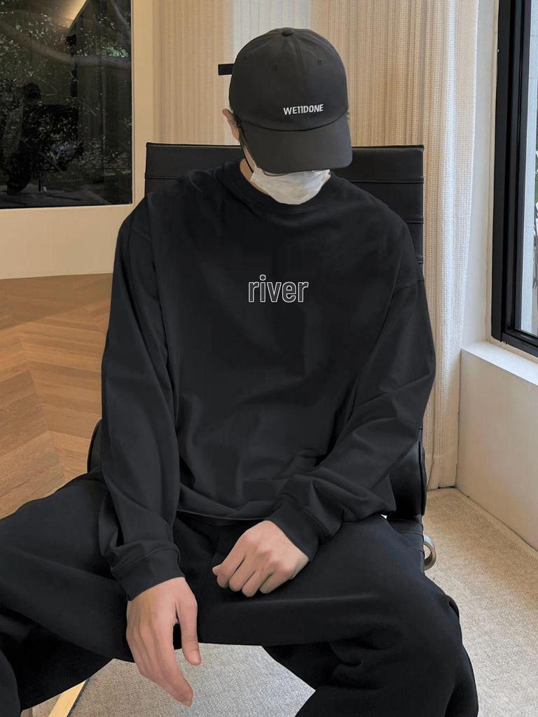 ESSENTIALS Футболка унисекс с длинным рукавом из хлопка с принтом футбольного мяча и тремя полосками