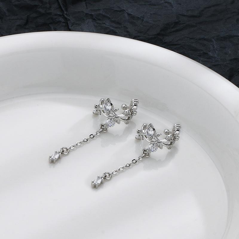 Клипсы для ушей в виде листьев с бриллиантами, длинные, дизайн, поток, нерегулярные ветки, кисточки, серьги-клипсы, висячие, интернет-знаменитости