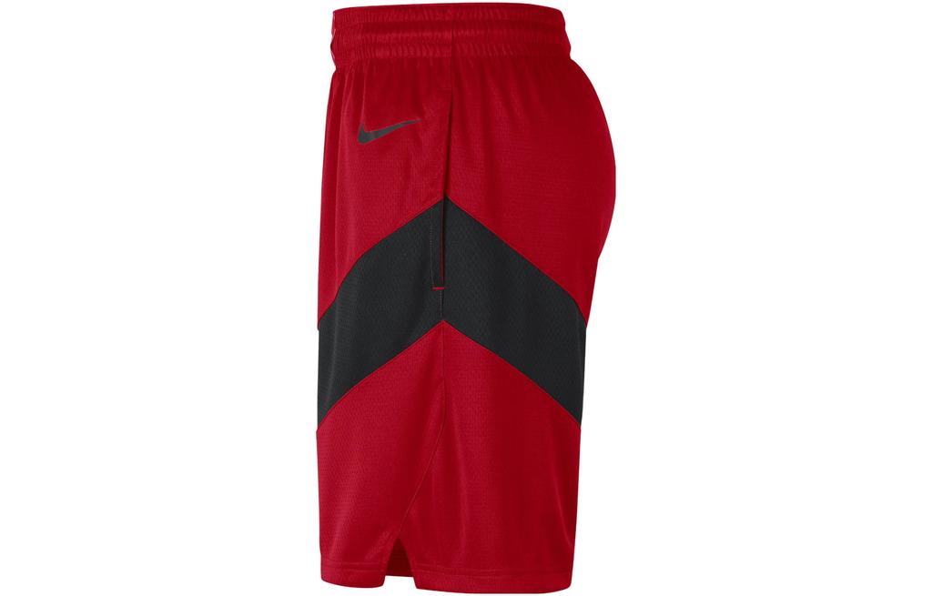 Nike Повседневные шорты мужские Университетский красный Умеренные CN8089-657