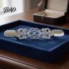 Women Shawl Clamp Vintage Cardigan Sweater Clip with Rhinestone, Hold Together, Retro Metal Clasps Cincher for Dress Shawl, Clothing Accessories