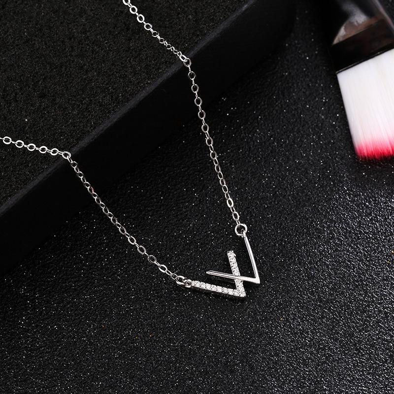 Ожерелье Простое Маленькое и Свежее Корейская Версия Цепь Лучший Друг Цепь Свитер Двойной V Ключицы Цепь Женский Подарок