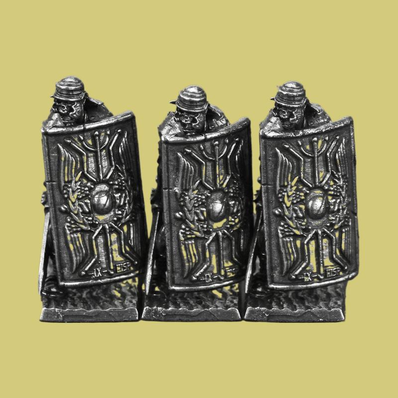 Metal Roman Ninth Legion Soldier Bronze Miniature Model Army Array Toy Car Mounted Table Ornament Gift for Boys Girls Collectors