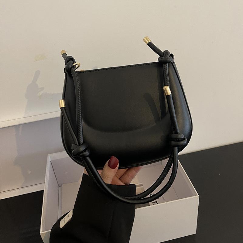 Monochromatic Vintage Bags for Women Versatile Shoulder Bags for Ladies Daily Commuting Minimalism Armpit Bags Elegant and Casual New