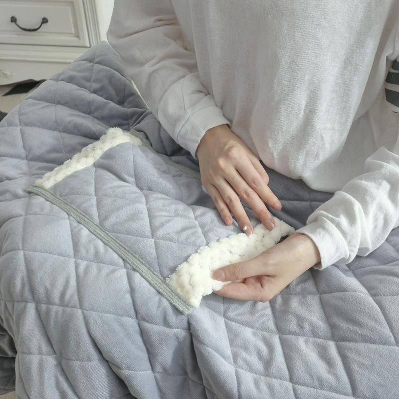 USB Electric Blanket Multifunctional 5V Low Voltage Body Warming Blanket Heating Blanket Office Lunch Break Heating Pad