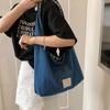Korean Version Ins Trendy Casual Tote Bag 2025 New Fashion Plaid Large-capacity Shoulder Bag Commuter Armpit Bag