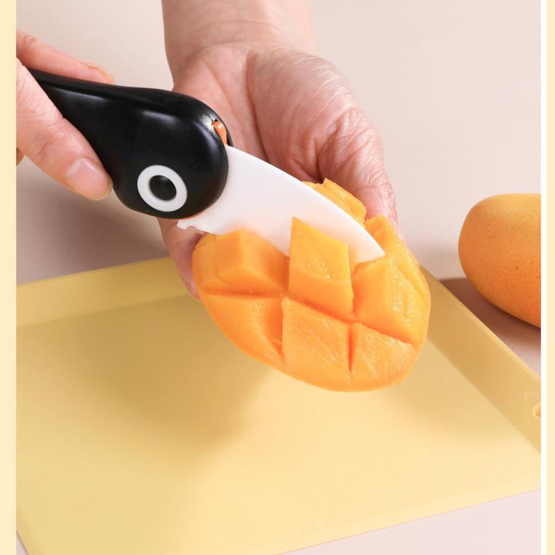 Penguin Creative Cartoon Ceramic Knife Folding Knife Fruit Knife Kitchen Knife Portable Small Knife Peeling Knife