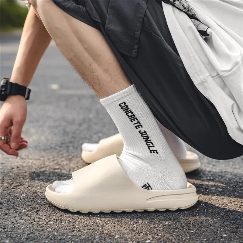 Дизайнерская мужская обувь 2024 Домашние тапочки Шлепанцы Домашние мужские Удобные мужские сандалии Мужская обувь Кроссовки Слиперы