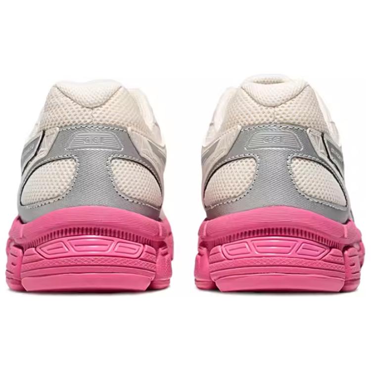 Asics Кроссовки для бега Gel Exalt 2 Низкие Спринтерские Женские Бежево-Серебристые 1012B868-200