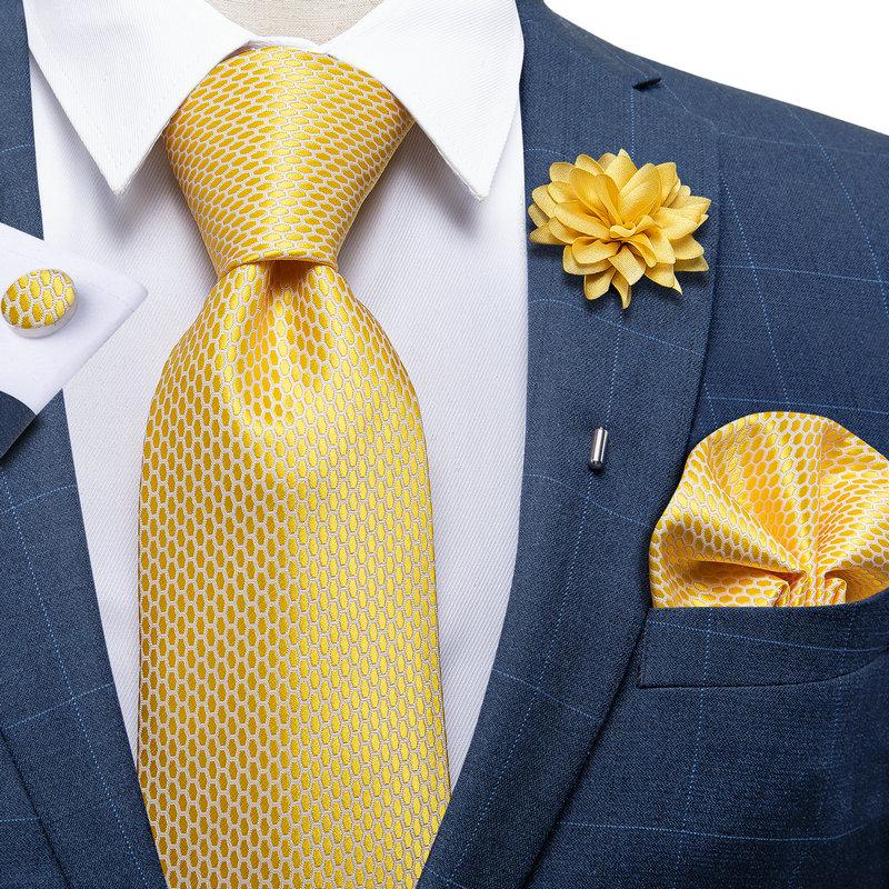 Classic 8.5cm Necktie Set for Men Striped Tie Silk Tie With Brooch Pin Hanky Cufflink Business Party