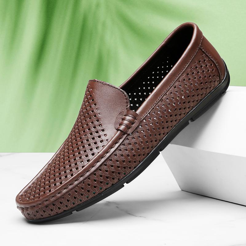 Fashion Spring Men's Leather Casual Shoes Flat Bottomed Breathable Loafers Outdoor Commuting Men's Park Walking Shoes Massage Soles