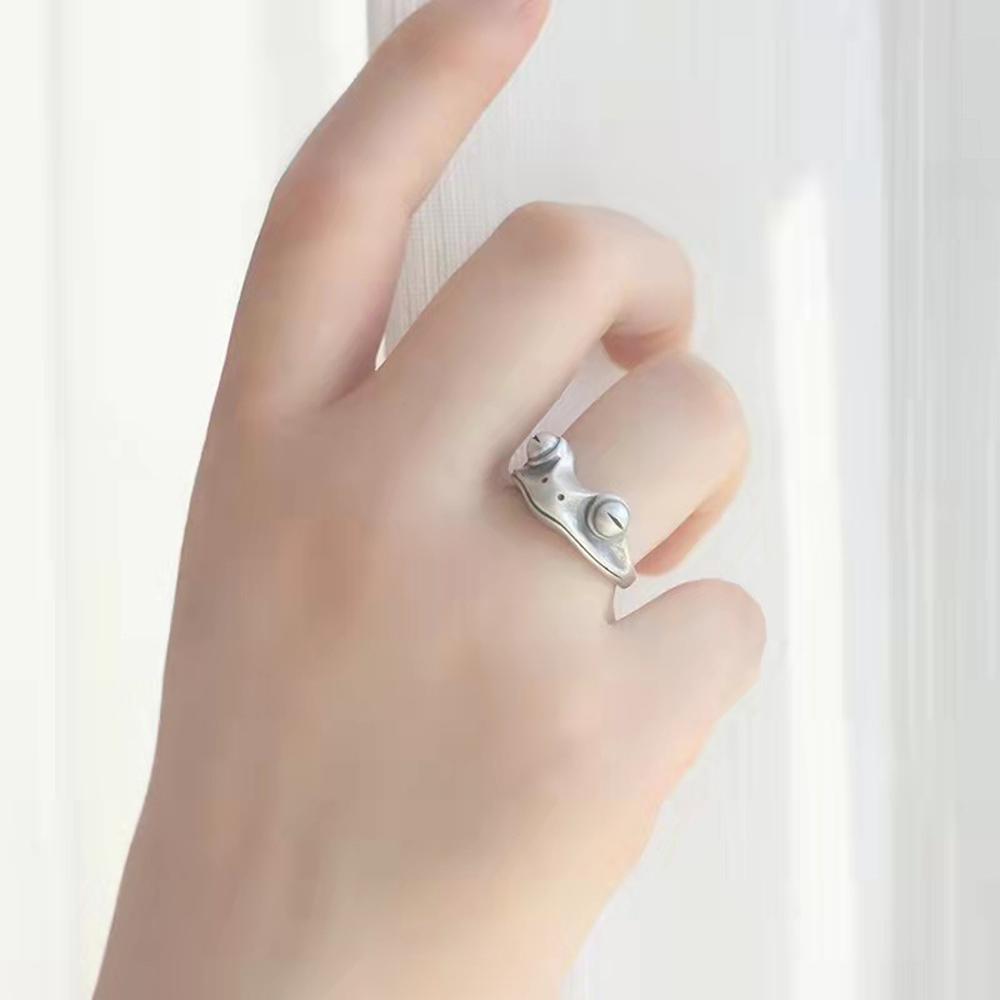 Bohemian for Women Artistic Design Vintage Opening Ring Resizable Frog Finger Ring Silver Color