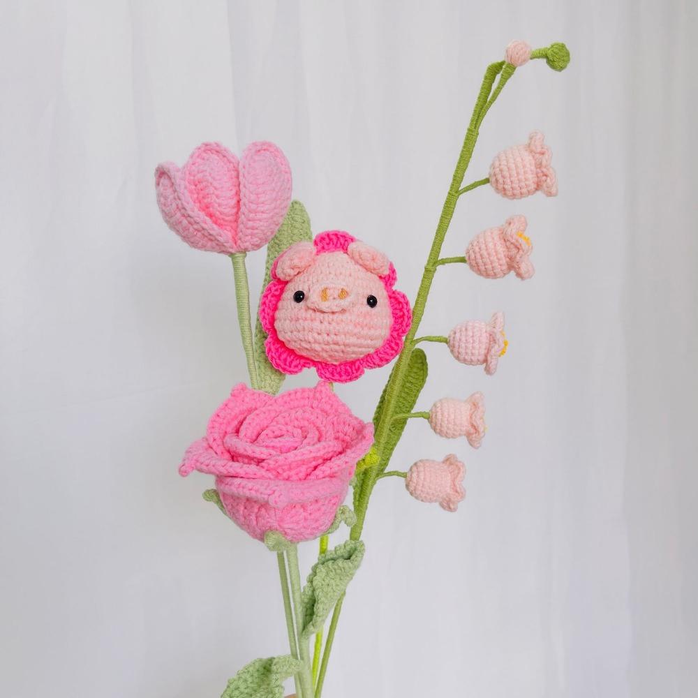 Funny Positive Pig Crochet Flower Emotional Support Pig Valentine Crochet Pig Flower Crochet Positive Animals Handmade Appreciation Gifts for Women