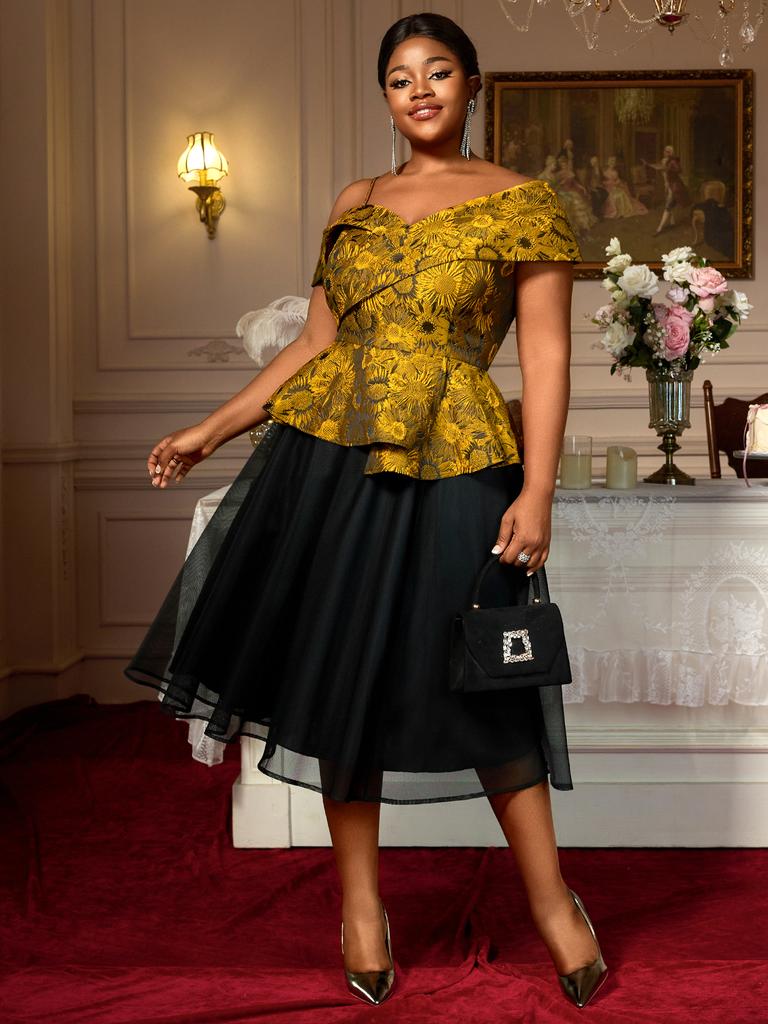 Комплекты из двух вещей для женщин: топ-пеплум с открытыми плечами и сетчатая юбка А-силуэта с цветочным жаккардом для коктейльной вечеринки и особого случая