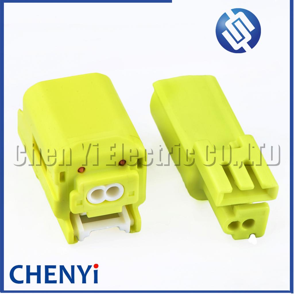 2 Pin Auto Wiring Harness Connector Car Sensor Plug Socket 7c83-0651-70 90980-12698 7283-0651-70
