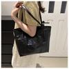 Trendy Oversized Tote Bag Women's 2024 Spring Street Style Shoulder Bag Student Commuter Bag