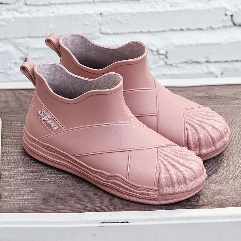 Fashion 2024 New Women's Fashion Outdoor Non-Slip Waterproof Rubber Boots Rain Boots Thick-Soled Rain Boots Women's Pull-On Rain Boots