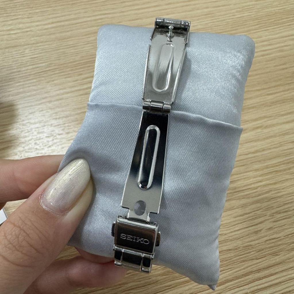 [USED] Seiko Women's Watch, Working, Radio-Controlled Solar