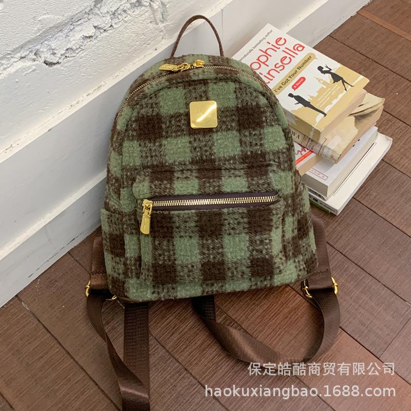 Осень и зима популярный шерстяной клетчатый рюкзак 2025 универсальный темперамент высокое чувство женский通勤 нишевый дизайн маленькая сумка