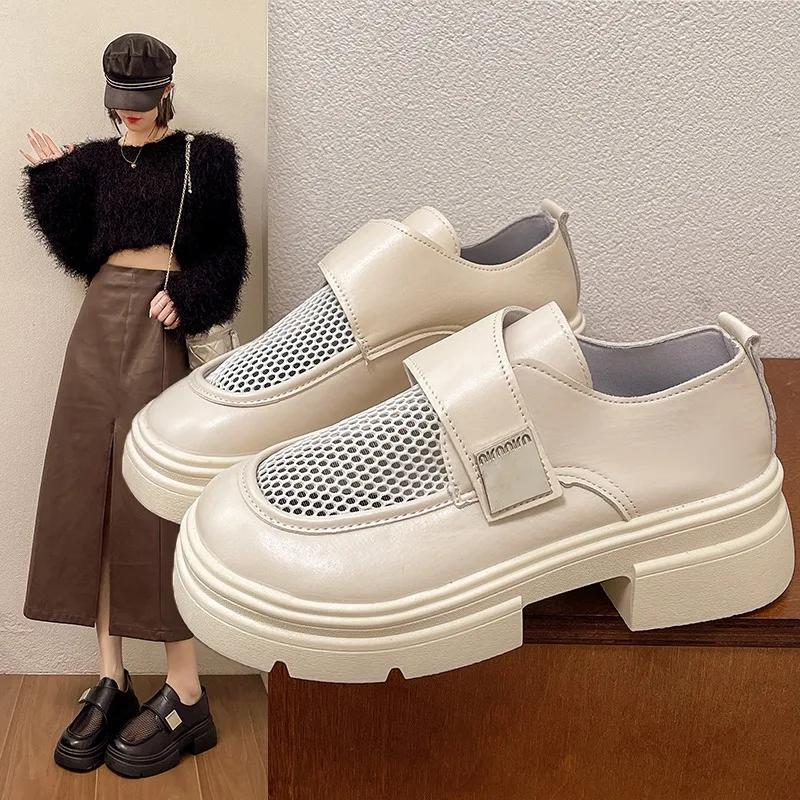 Лоферы 2024 года, новые популярные сетчатые дышащие женские туфли, толстая подошва, увеличенный размер, британский стиль, маленькие кожаные туфли для женщин