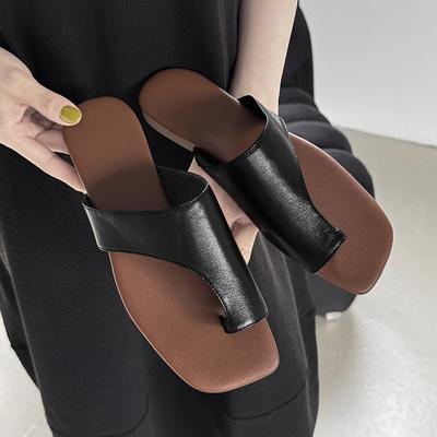 Мода 2025 Лето Женские Сандалии натуральная кожа Женские Шлепанцы Открытый Носок Плоская подошва со Слингом Шлепки Современные Пляжные Шлепанцы