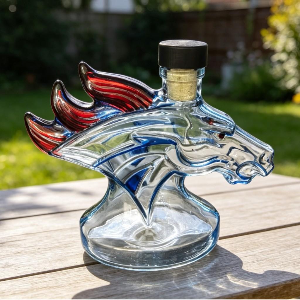 2026 Mustang Glass Liquor Bottle Decorative Whiskey Bottle Art Crafts for Home Bar Cabinet Decor Gift