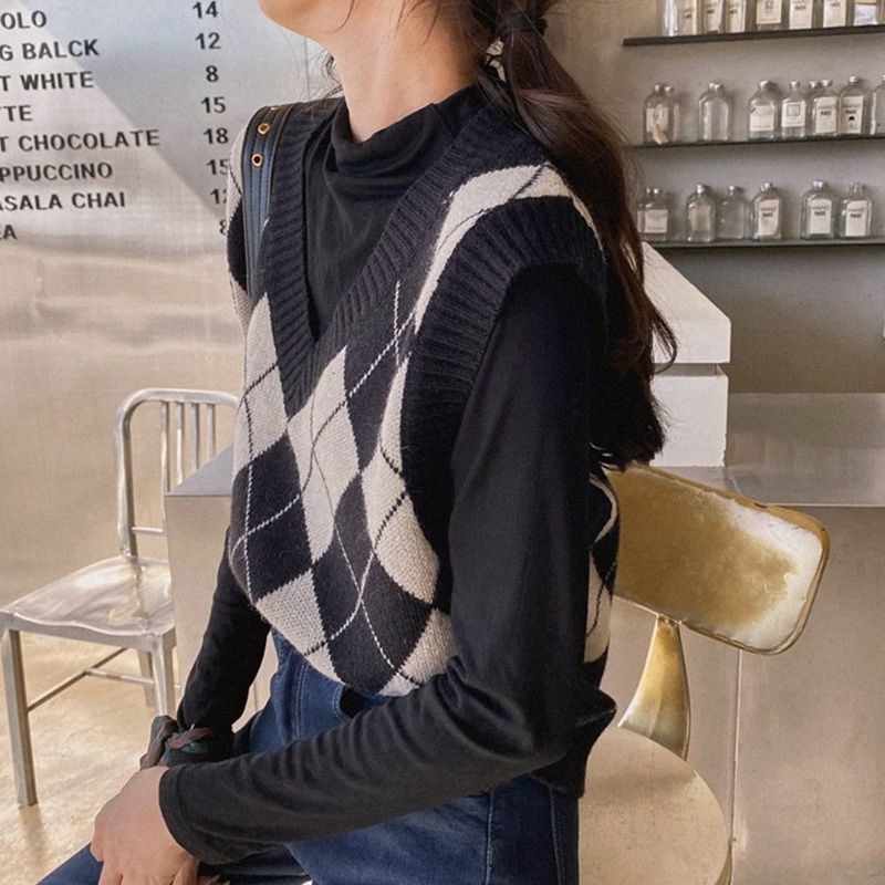 Свитер, женский жилет, лето 2023, корейский вязаный жилет в клетку с бриллиантами, женская верхняя одежда, свободный жилет без рукавов с v-образным вырезом, женский