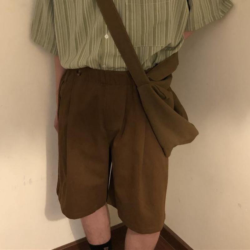 Коричневые свободные пятиточечные брюки Американский японский ретро стиль Гонконгский стиль Прямые шорты карго для мужчин