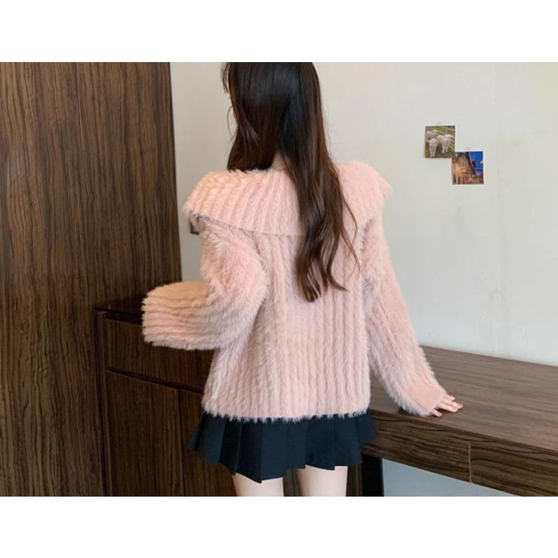 Женский осенне-зимний вязаный кардиган с пуговицами на лацканах