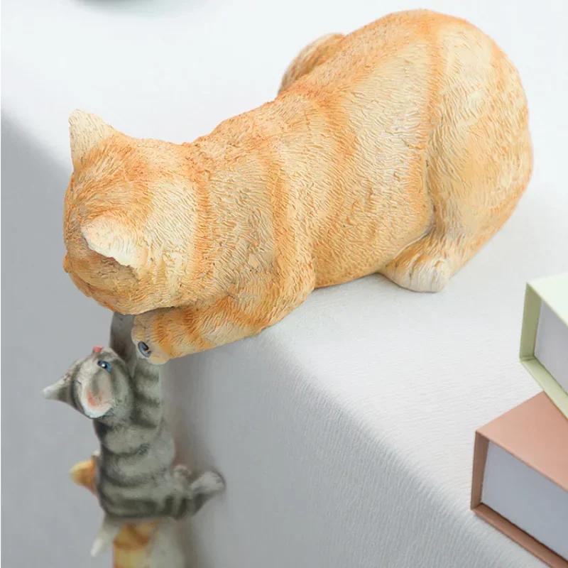 Simple Cute Cats Resin Sculptures Ornaments Birthday Gifts Crafts Home Room Table Animal Bear Figurines Accessoires Decoration