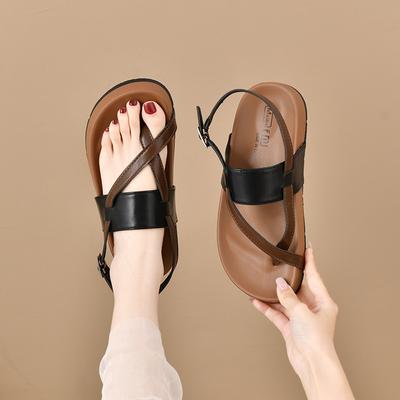 Женские летние сандалии на платформе 2025 новый ретро-модный универсальный носок для юбки пляжная обувь