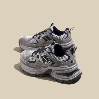 [Цена со скидкой] Туфли на платформе для папы, весна 2024, новинка, модные повседневные универсальные спортивные туфли Forrest Gump