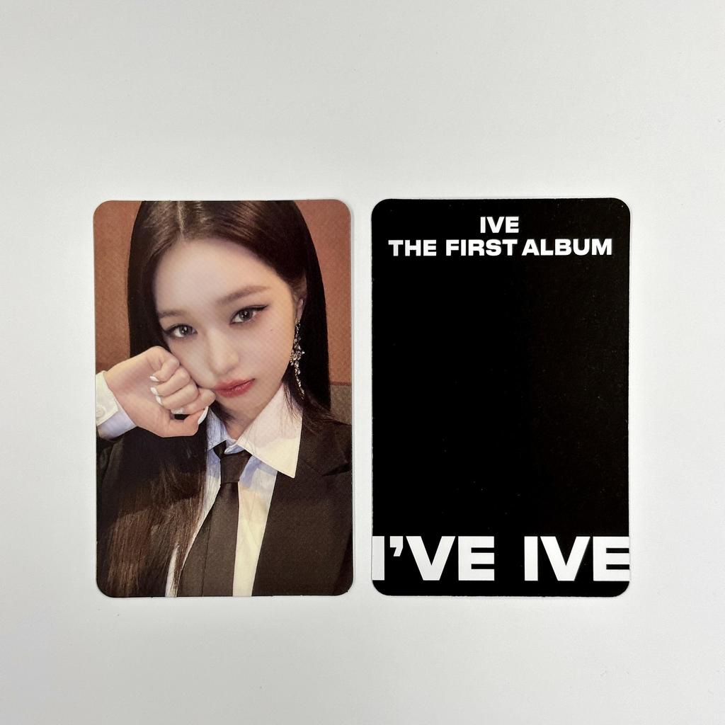 IVE 1-й альбом У меня есть фотокарточка IVE STARSHIP SQUARE POB