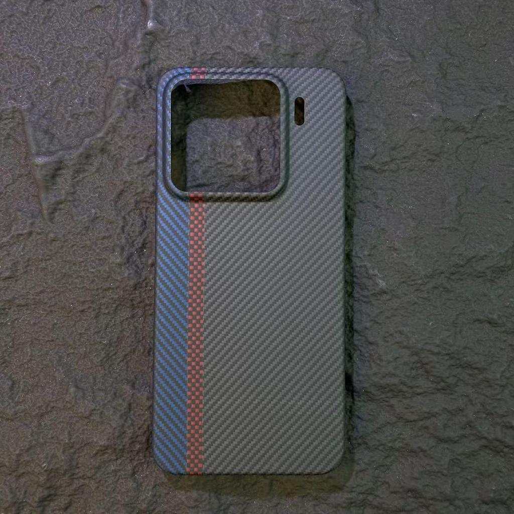 Чехол для телефона Xiaomi 15/15 Pro из ультратонкого арамидного волокна Kevlar Magnetic