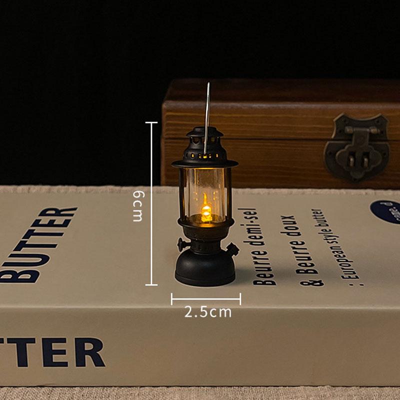 6cm Mini Led Retro Glowing Pony Lantern Simulation Cande Light Night Light Dollhouse Miniature Kerosen Lamp Home Decor Toy