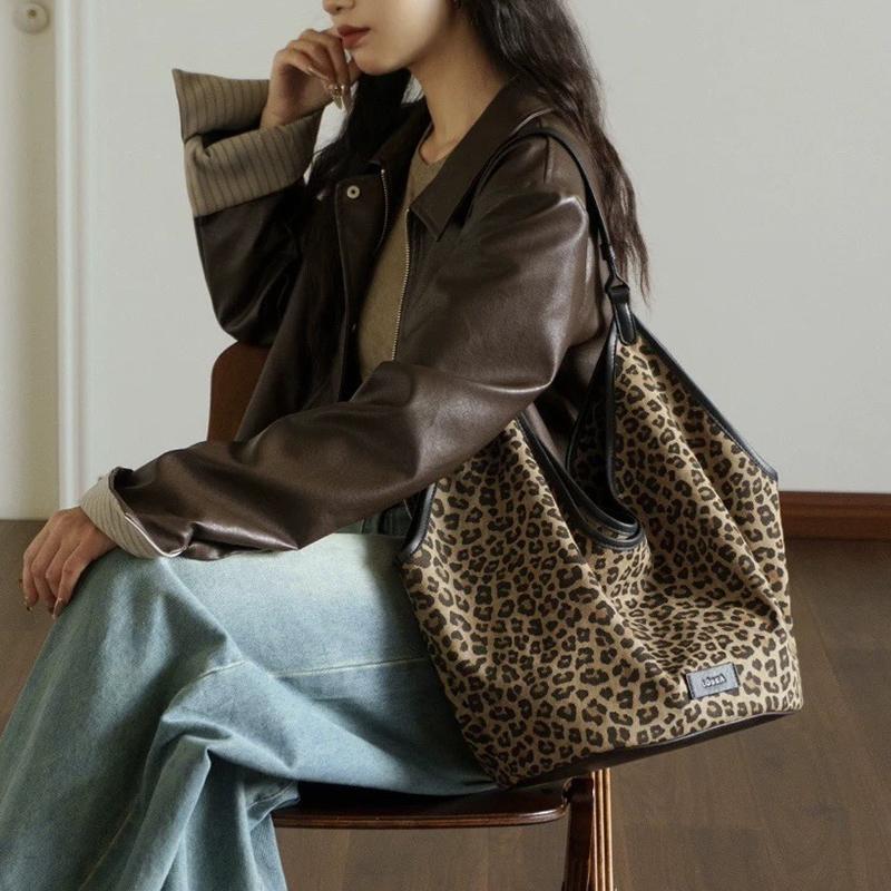 Винтажная большая сумка-тоут с леопардовым принтом, женская модная сумка через плечо, большая вместимость, эстетичные новые дизайнерские сумки для женщин и молодежи