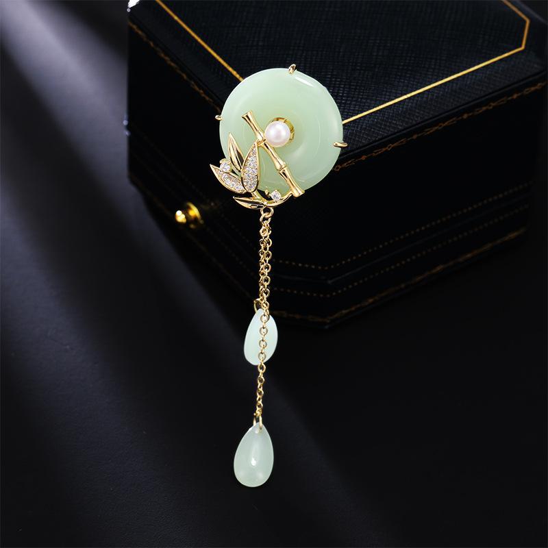 Новая китайская пряжка для ципао из бамбука, магнитная пряжка, брошь с имитацией нефрита и бахромой, старинный стиль, ципао, аксессуары в стиле ханьфу