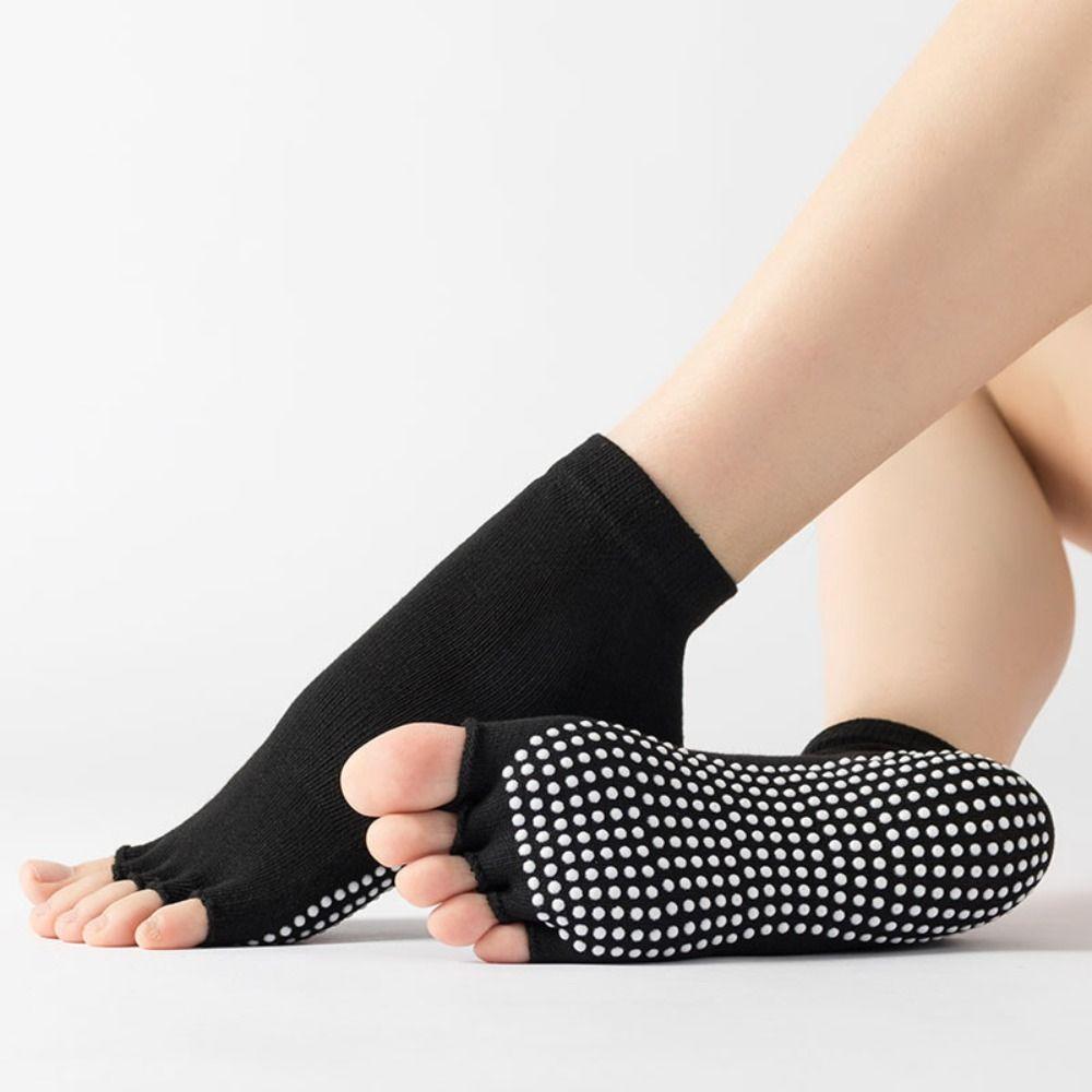 Short Women Yoga Socks Ankle Split Toe Tube Socks Comfortable Grips Pilates Socks Ladies