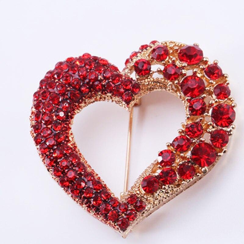 Blucome Рождественская брошь, полное красное сердце, корсаж для женщин, детский свитер, сумка, булавки для хиджаба, подарки на Новый год