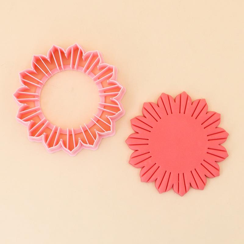 Pasta Cut Flower Mold Baking Mold Pastry Cutter Dough Cookie Press Cake Biscuit Stamp Moulds Kitchen Baking Tools