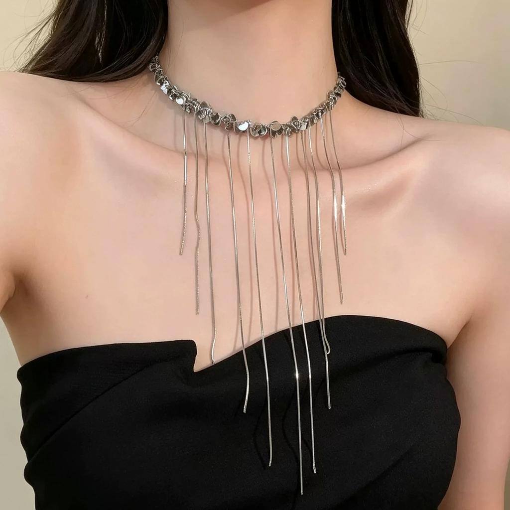 Women Cold Style Metal Sequin Fringe Collarbone Necklace
