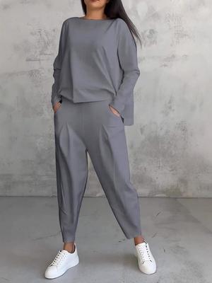 Женский комплект из свитшота с длинными рукавами и брюк гаремного типа на 2024 год