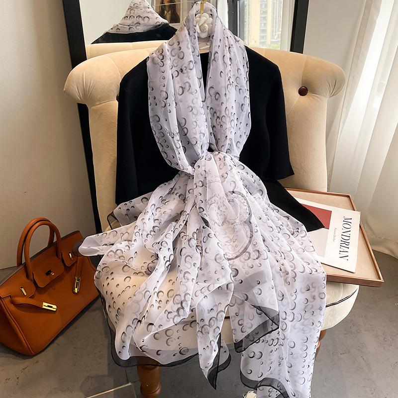 New Spring Large Female Summer Silk Thin Hijab Wraps Women Elegant Floral Scarf Shawl Pashmina Beach Stoles Bufanda Foulard