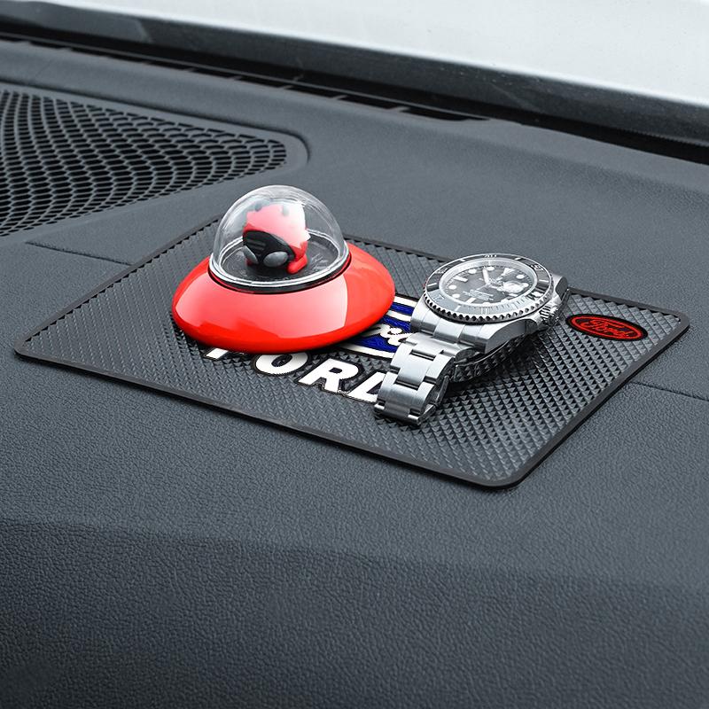 1Pcs Car Anti-Slip Pads Dashboard Phone Holder Sticky Mats Accessories For Ford Focus Mondeo MK1 MK2 MK4 MK3 Fiesta ST Line Kugo Transit Escape Fusion