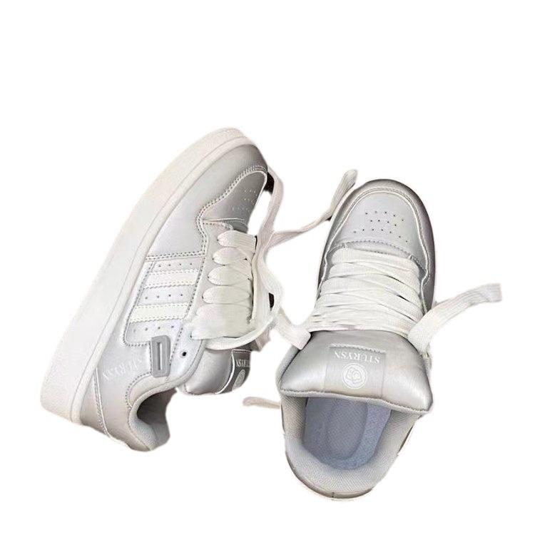 2024 новый нишевый студенческий дизайн, ретро классический тренд, кеды на платформе, корейская версия, ins, уличная съемка, повседневная универсальная обувь