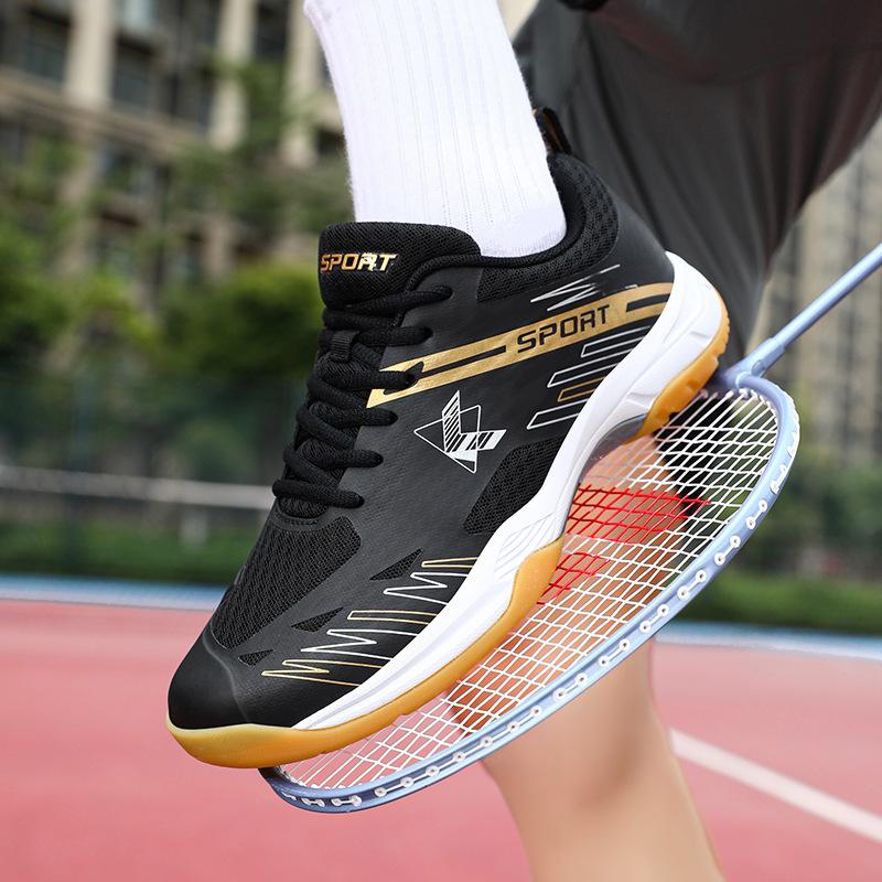 Export-grade badminton shoes Real carbon board Wide last Hard surface Wear-resistant cushioning Competition training badminton shoes